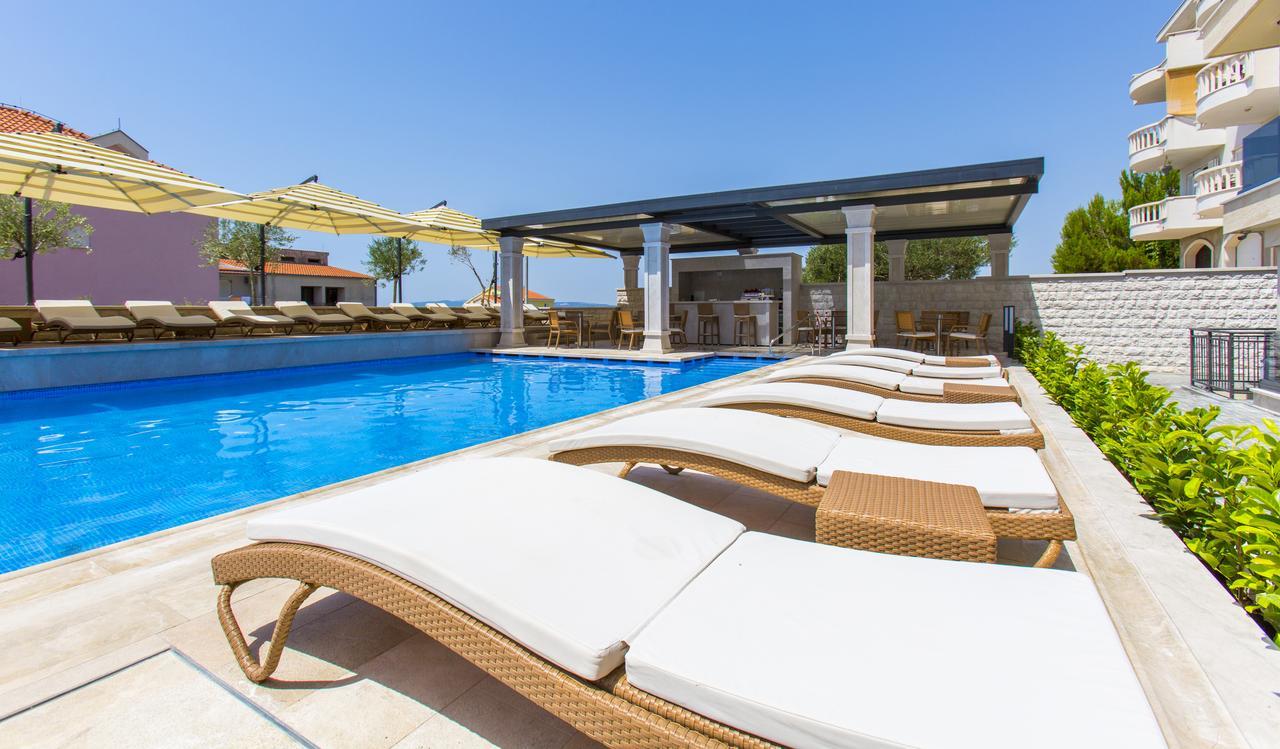 Luxury Aparthotel Makarska Eksteriør bilde