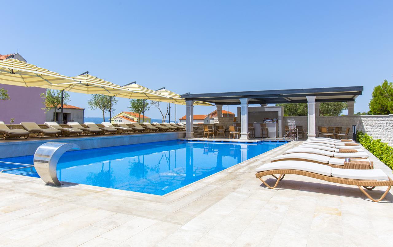 Luxury Aparthotel Makarska Eksteriør bilde